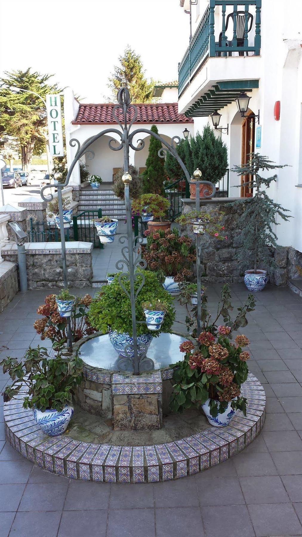 Hotel Cortijo Laredo Extérieur photo