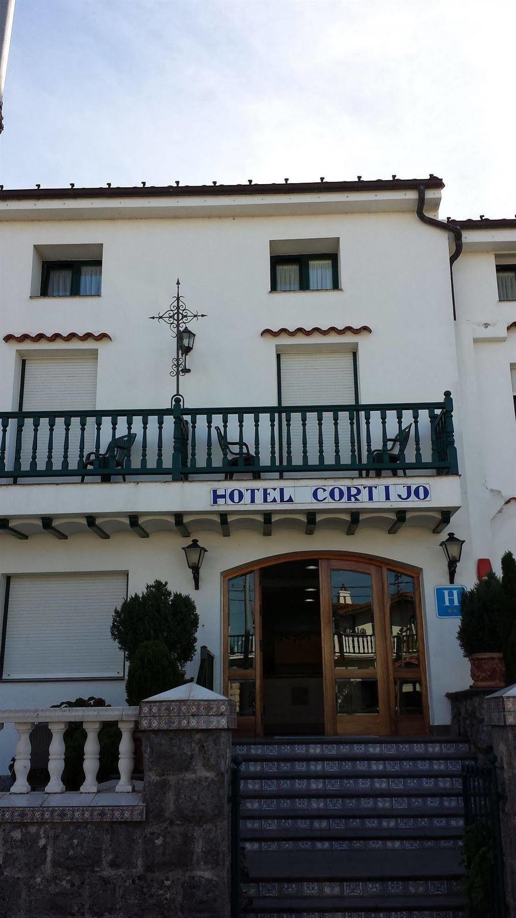 Hotel Cortijo Laredo Extérieur photo